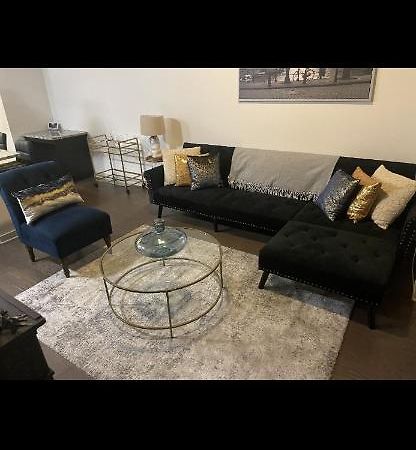 Luxurious 1Br Uptown Highrise/ Balcony With City View! Charlotte Eksteriør billede